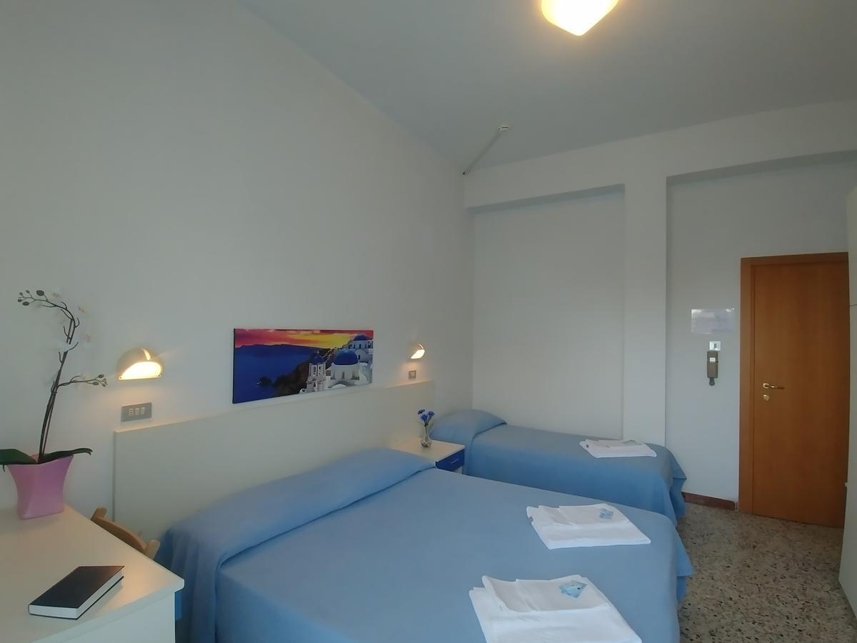 Hotel Marilena Viserbella di Rimini المظهر الخارجي الصورة